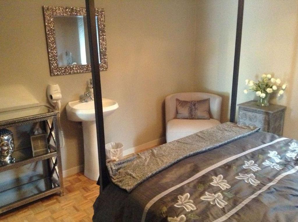 Gite Maison Parc Delormier Trois-Rivières Habitación foto